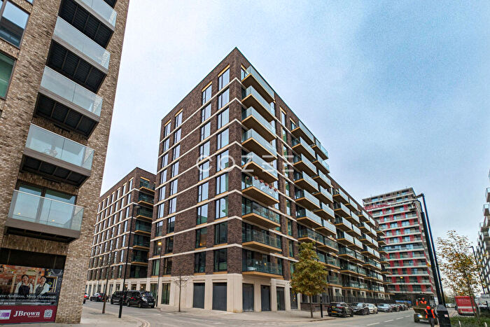 1 Bedroom Flat To Rent In John Cabot House, Clipper Street, London, E16