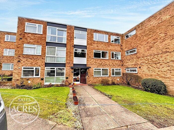 2 Bedroom Flat For Sale In Bishop Asbury Crescent, Great Barr, Birmingham, B43