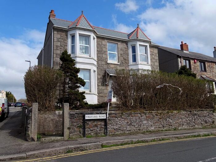 4 Bedroom Property To Rent In Trefusis Road, Redruth, TR15