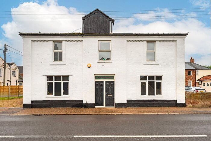 1 Bedroom Flat To Rent In Station Street, Swaffham, PE37