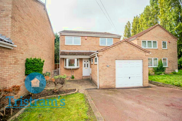 3 Bedroom Detached House To Rent In Wollaton Paddocks, Nottingham, NG8