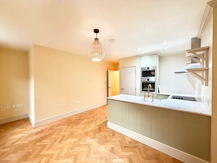 1 Bedroom Flat To Rent In Mayfair, W1K