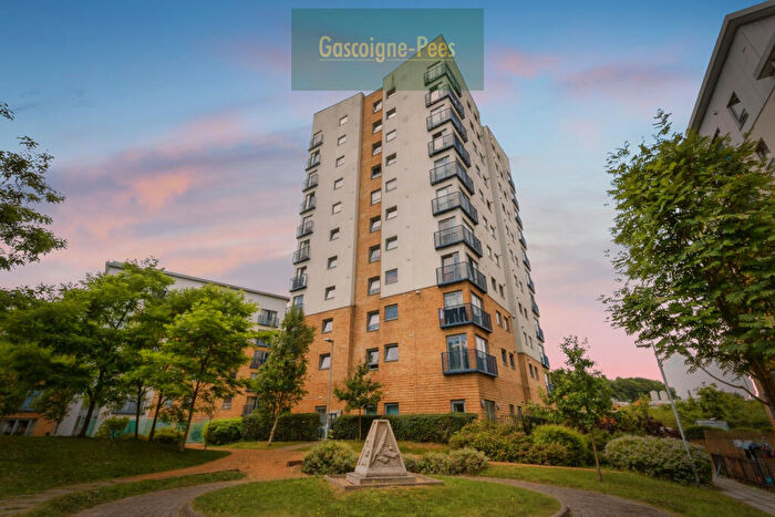 2 Bedroom Apartment To Rent In Pemberley Place, Basingstoke, RG24