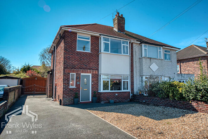 3 Bedroom Semi-Detached House For Sale In Church Road, St Annes On Sea, Lancashire, FY8