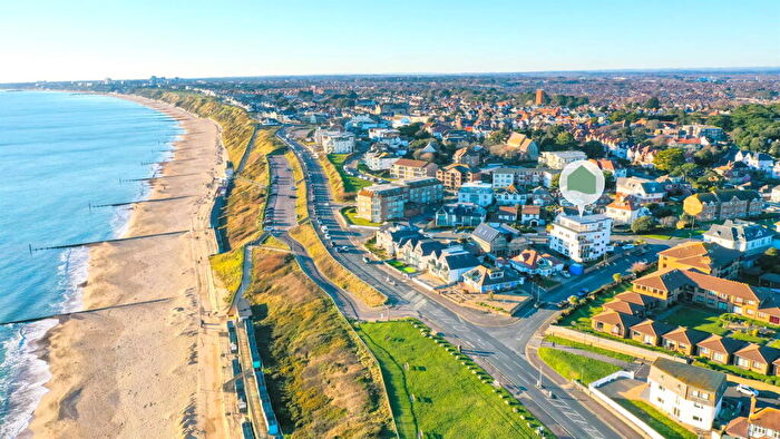 2 Bedroom Flat To Rent In Warren Edge Road, Bournemouth, BH6