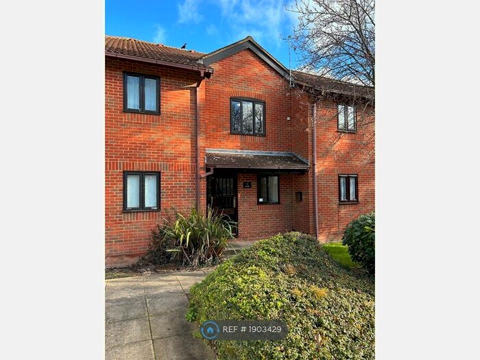Studio To Rent In Ely House Dianne Way, New Barnet, EN4