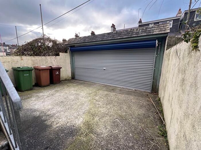 1 Bedroom Flat To Rent In Stangray Avenue, Mutley, Plymouth, PL4