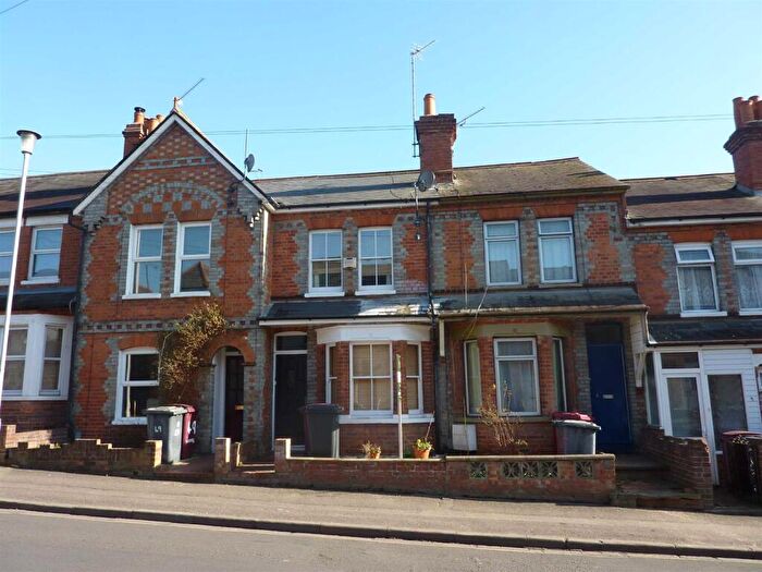 2 Bedroom Detached House For Sale In Westfield Road, Caversham, Reading, RG4