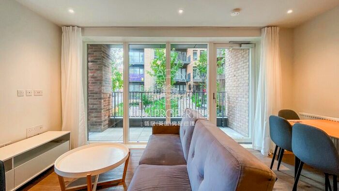 2 Bedroom Apartment To Rent In Blenheim Mansions, Clarendon, London, N8