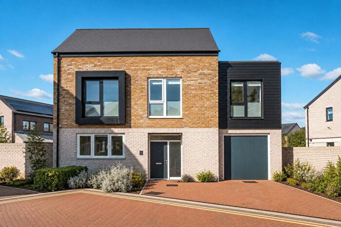 3 Bedroom Detached House To Rent In Telemon Close, Rochester, Kent., ME1