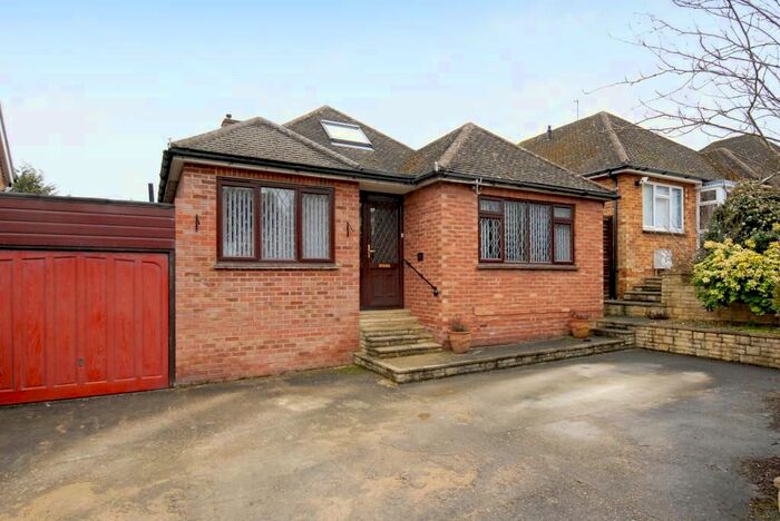 3 Bedroom Detached Bungalow To Rent In Botley, Oxford, OX2