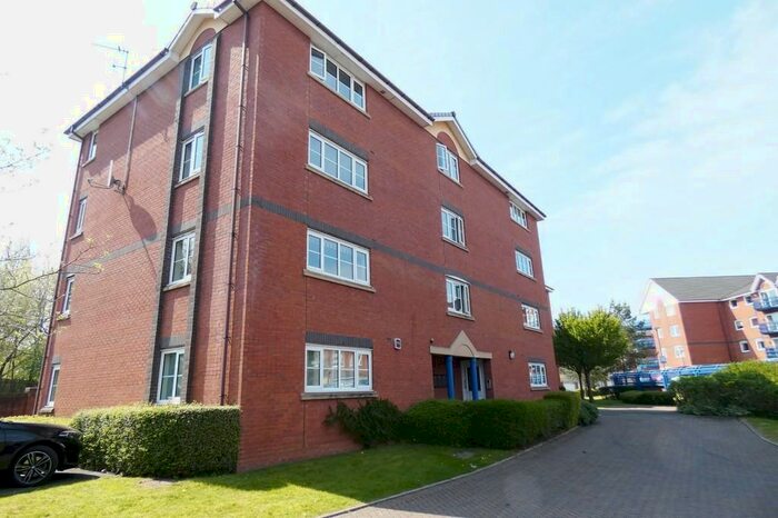 2 Bedroom Apartment To Rent In Mountbatten Close, Ashton-on-ribble, Preston, PR2