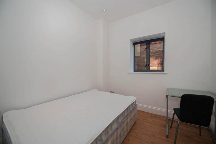 2 Bedroom Apartment To Rent In George Street, Nottingham, NG1