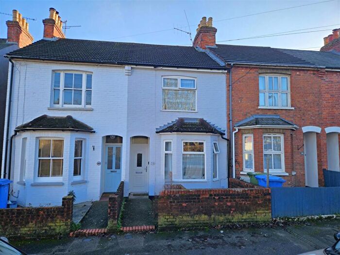 2 Bedroom Terraced House For Sale In Belle Vue Road, Aldershot, GU12