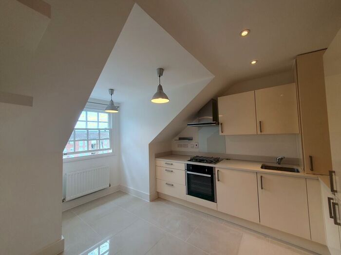 1 Bedroom Flat To Rent In Swan & Pike Road, EN3