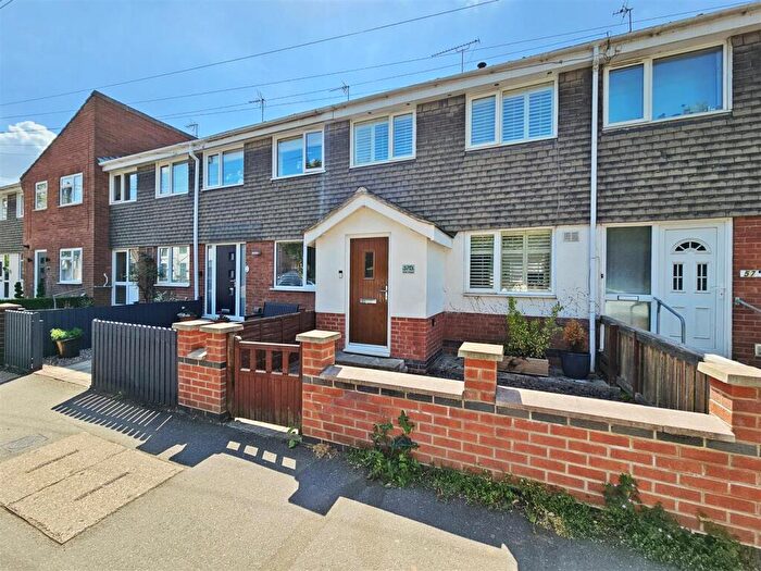 3 Bedroom Terraced House For Sale In Main Street, Lowdham, Nottingham, NG14