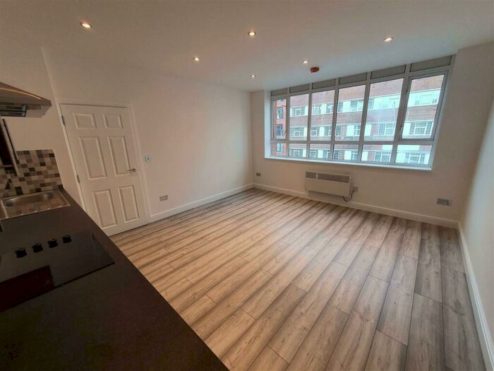 1 Bedroom Apartment To Rent In Charles Street, Leicester, LE1