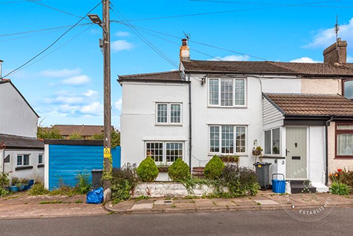 3 Bedroom Semi-Detached House For Sale In Field Terrace, Pentyrch, Cardiff, CF15