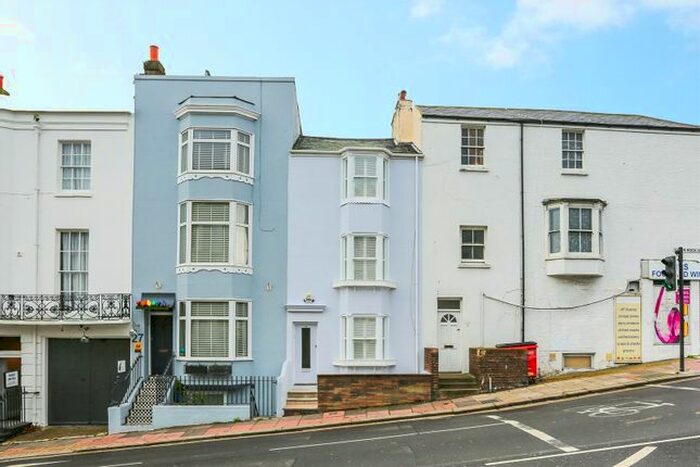 4 Bedroom Terraced House To Rent In Upper Rock Gardens, Brighton, BN2