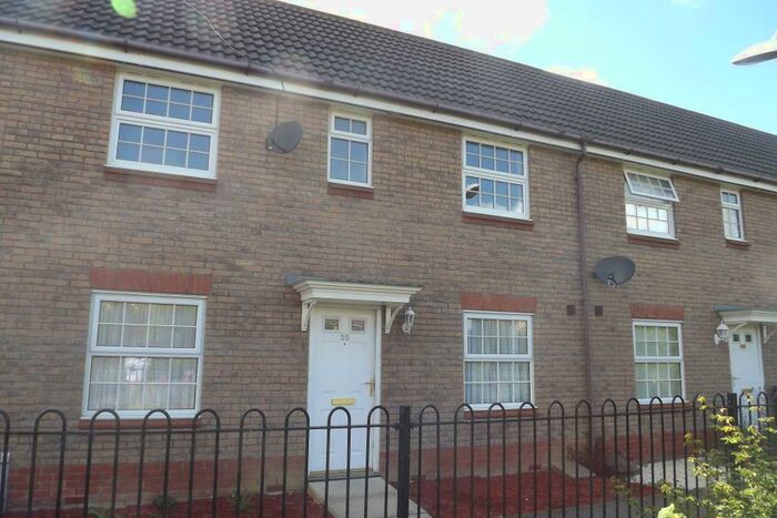 3 Bedroom House To Rent In Gulls Croft, Braintree, Essex, CM7