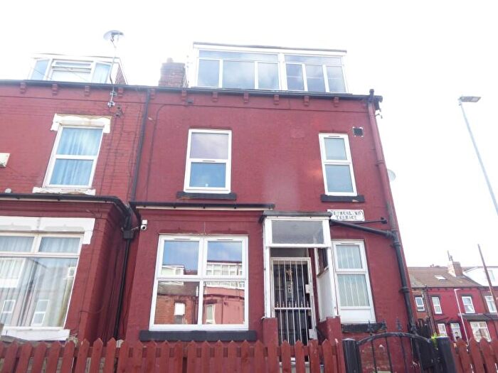 3 Bedroom Terraced House For Sale In Sutherand Terrace, Harehills, LS9