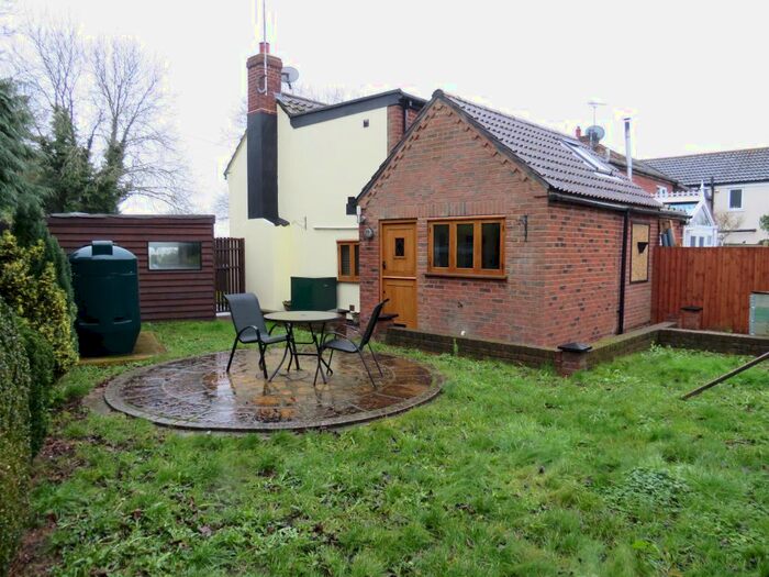 1 Bedroom Semi-Detached House For Sale In Church Road, Tilney St. Lawrence, King's Lynn, PE34