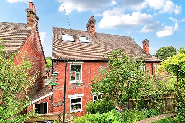 3 Bedroom Semi Detached House For Sale In Haslemere, Surrey, GU27