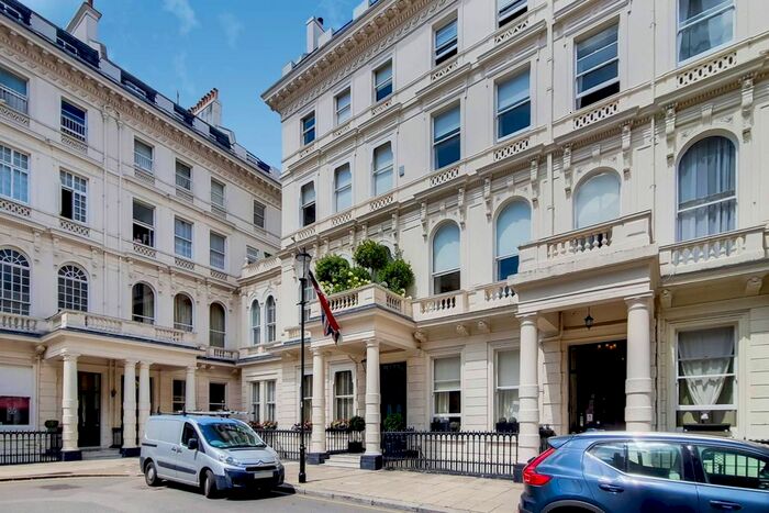 2 Bedroom Flat To Rent In Lancaster Gate, Lancaster Gate, London, W2