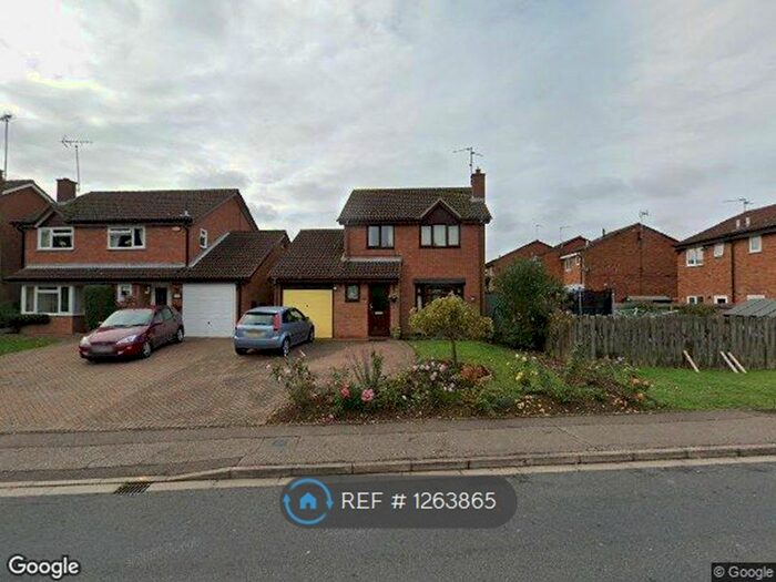 3 Bedroom Detached House To Rent In Coniston Road, Peterborough PE4