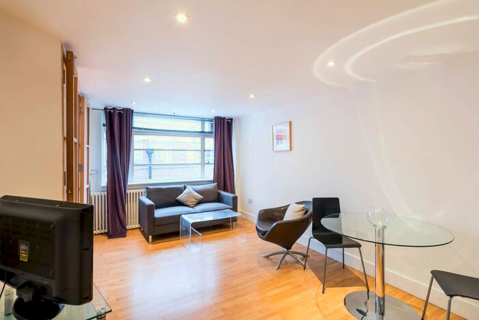1 Bedroom Flat To Rent In Sloane Avenue, Chelsea, London, SW3