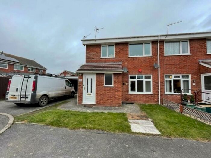 1 Bedroom Flat To Rent In Summerfield, Worle, Weston-super-Mare, BS22