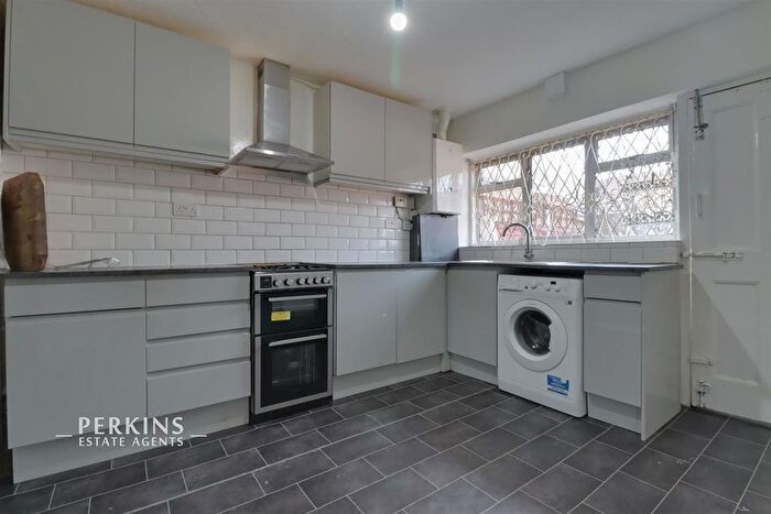 3 Bedroom Terraced House To Rent In Woodlands Road, Southall, UB1