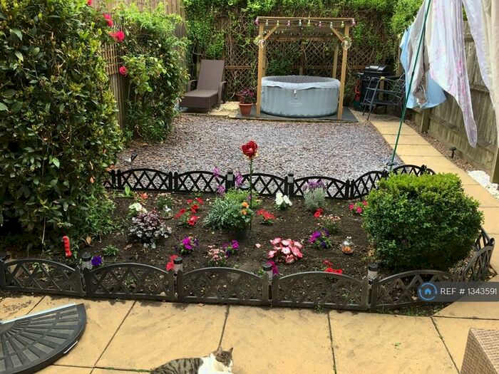 4 Bedroom Terraced House To Rent In St Laurence Gdns, Belper, DE56