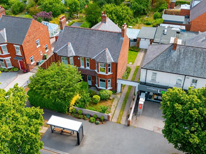 3 Bedroom Semi-Detached House For Sale In Beckfield Lane, York, YO26
