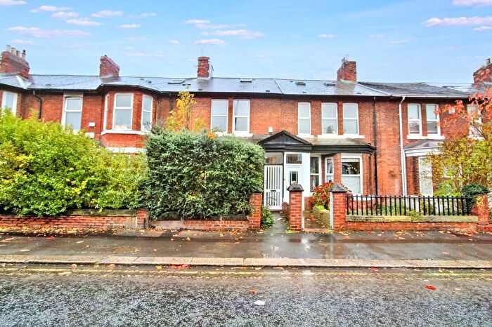 4 Bedroom Terraced House For Sale In Chillingham Road, Heaton, Newcastle Upon Tyne, NE6
