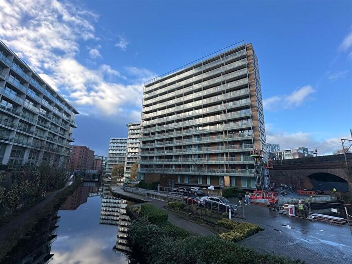2 Bedroom Apartment To Rent In St Georges Island, Castlefield, Kelso Place, Manchester, M15