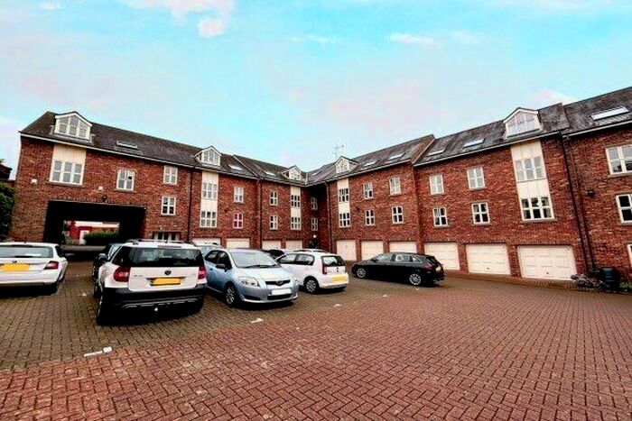 1 Bedroom Flat To Rent In New Elvet, Durham, DH1