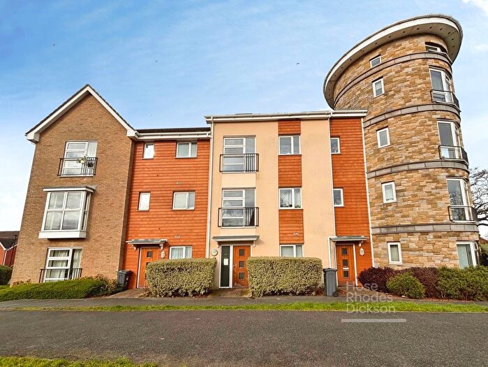 2 Bedroom Flat For Sale In Godric Road, Newport, Isle Of Wight, PO30
