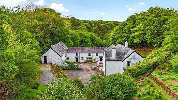 13 Bedroom Detached House For Sale In Sandyway, South Molton, EX36