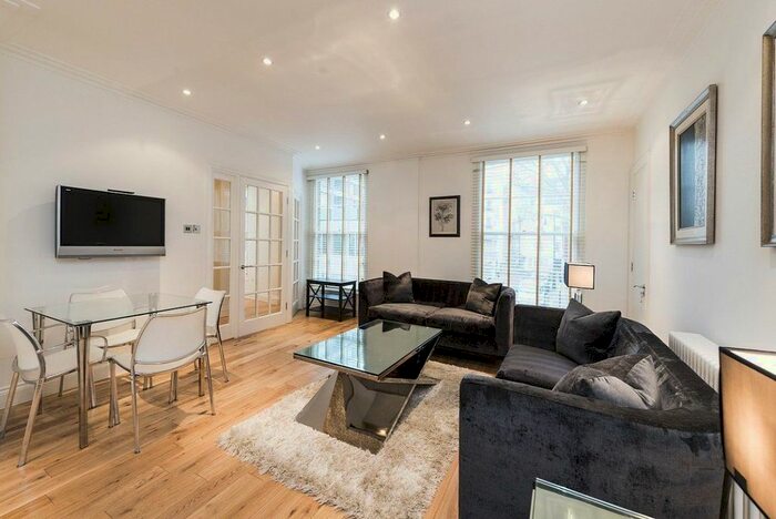 1 Bedroom Flat To Rent In Grosvenor Hill, London, W1K