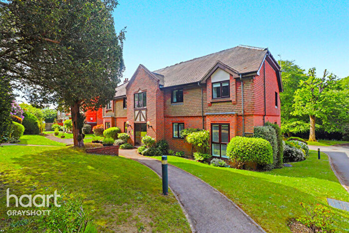 2 Bedroom Retirement Property For Sale In Crossways Road, Grayshott, GU26