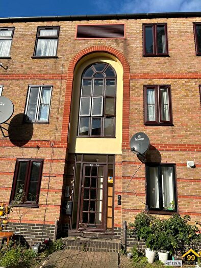 2 Bedroom Apartment For Sale In Nightingale Way, London, United Kingdom, E6