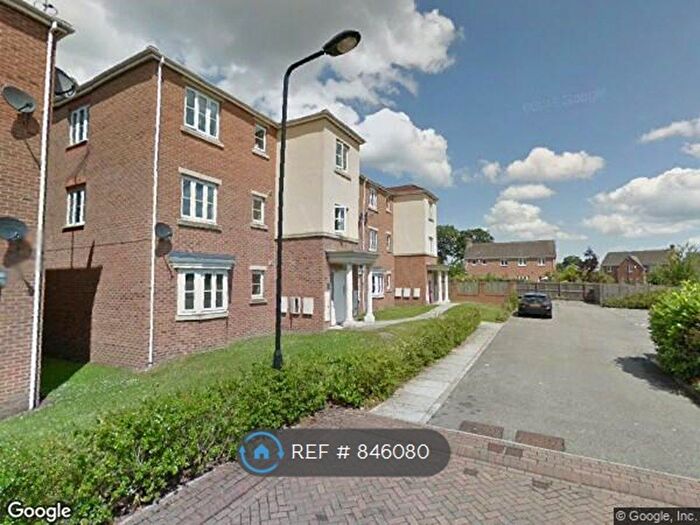 2 Bedroom Flat To Rent In Lane End, Rotherham, S60