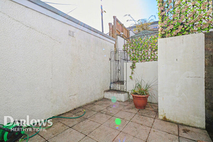 3 Bedroom Terraced House To Rent In Railway Terrace, Abertillery, NP13