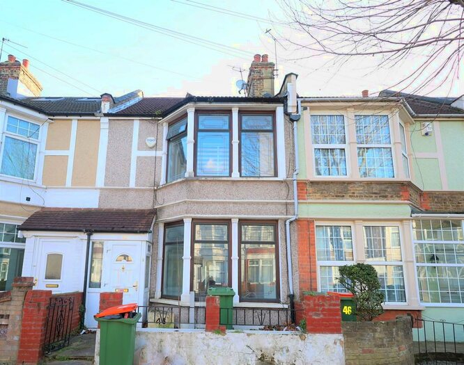 3 Bedroom Terraced House To Rent In Henniker Gardens, London, E6