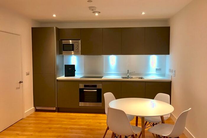 1 Bedroom Flat To Rent In River Mill Two, Lewisham, SE13