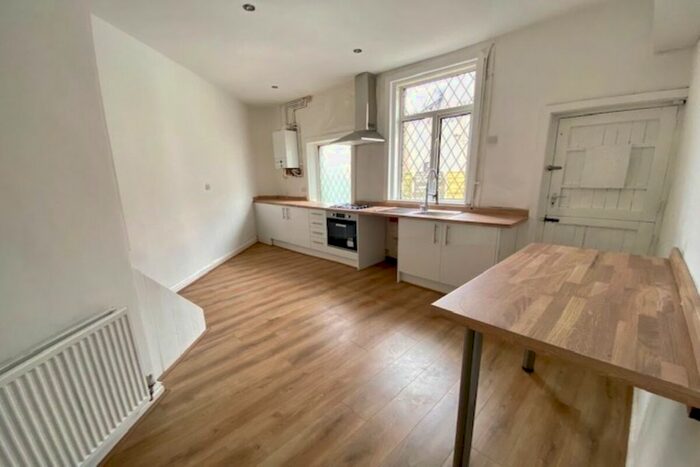 3 Bedroom Terraced House To Rent In Middleton Road, Heywood, OL10