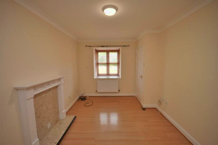 2 Bedroom End Of Terrace House To Rent In Chesterton Drive, Leamington Spa, CV31