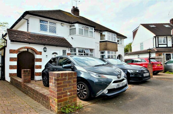 3 Bedroom Semi-Detached House To Rent In Lawn Close, Ruislip, HA4