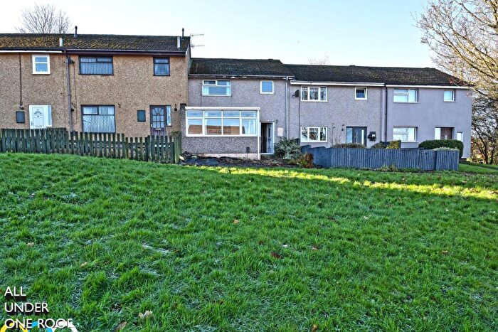 3 Bedroom Town House For Sale In Hargrove Avenue, Burnley, BB12